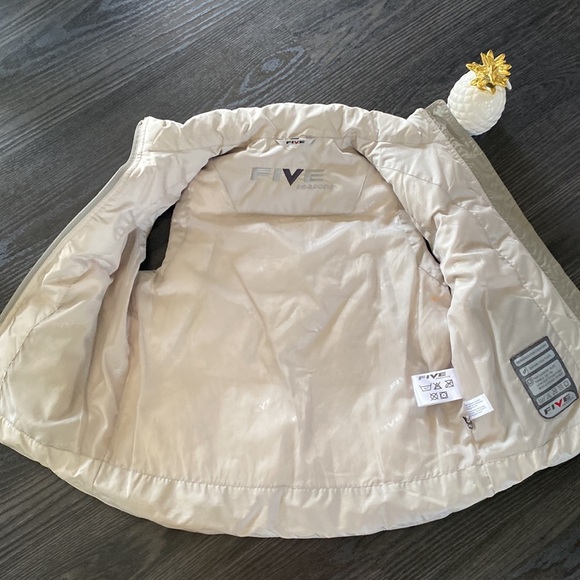 🍍Five🍍vest🍍size 38🍍 - Picture 4 of 5